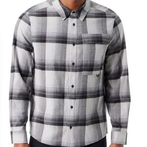 Bass Outdoor NWT HEATHER GREY men’s classic fit plaid flannel button stretch